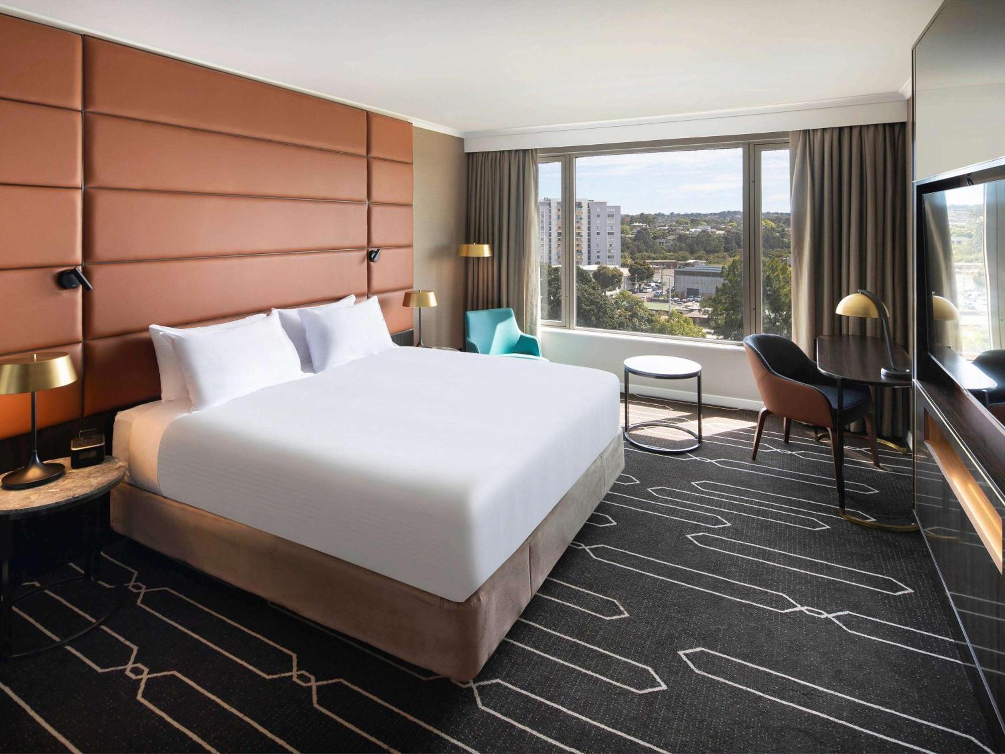Mercure Sydney Parramatta Rosehill Exterior foto
