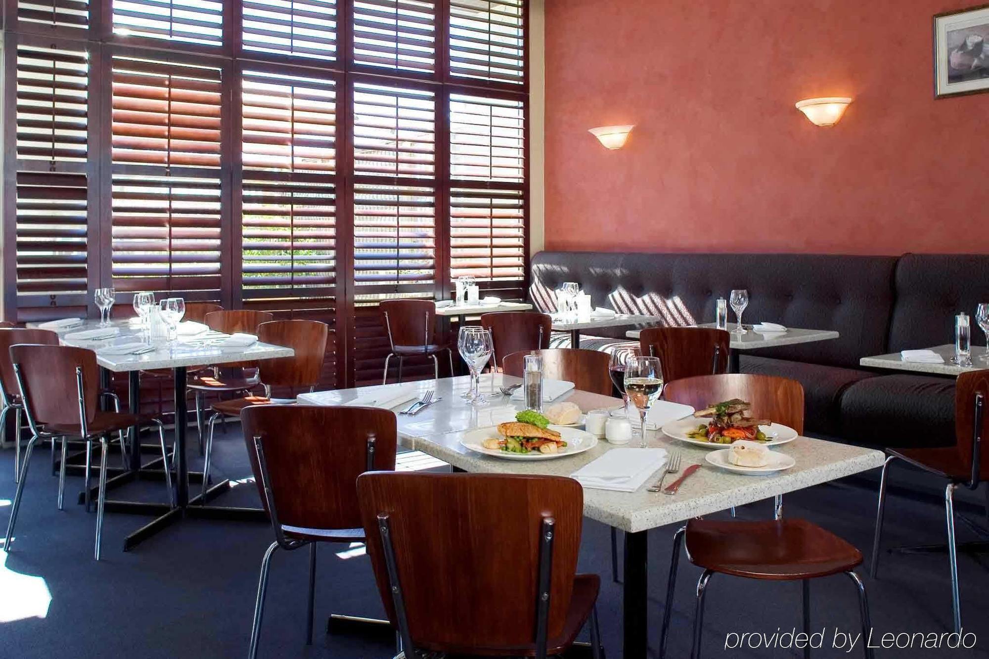 Mercure Sydney Parramatta Rosehill Restaurante foto