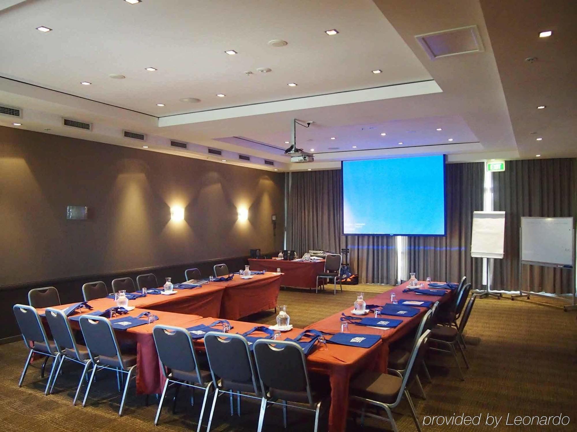 Mercure Sydney Parramatta Rosehill Exterior foto